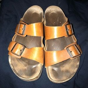 Light brown dual strap birkenstocks 42